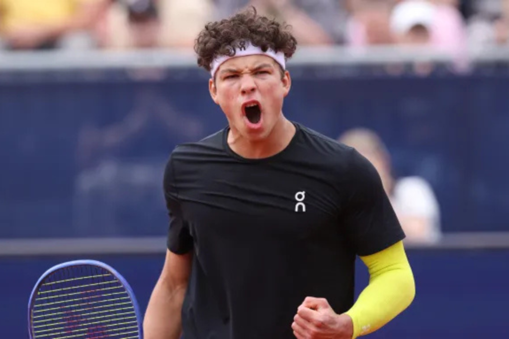 ben shelton stunned in wimbledon 2026 first round a major upset at the all england club